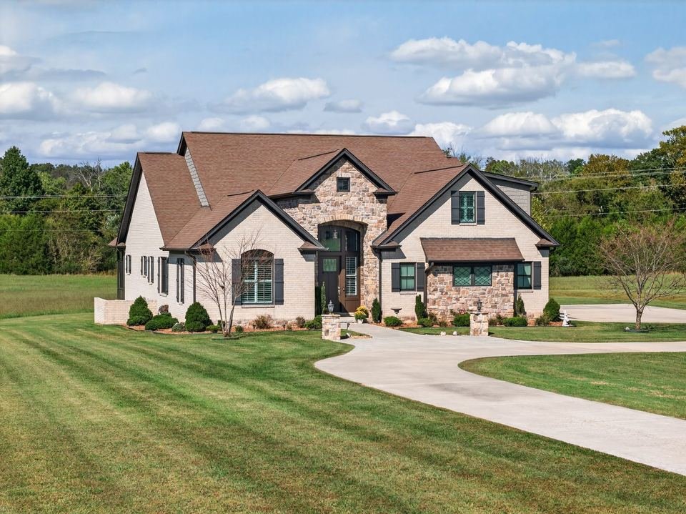 Luxury home exterior real estate photography